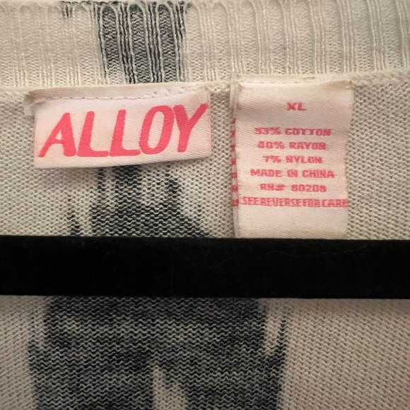 Alloy tunic sweater size xl - Picture 3 of 3